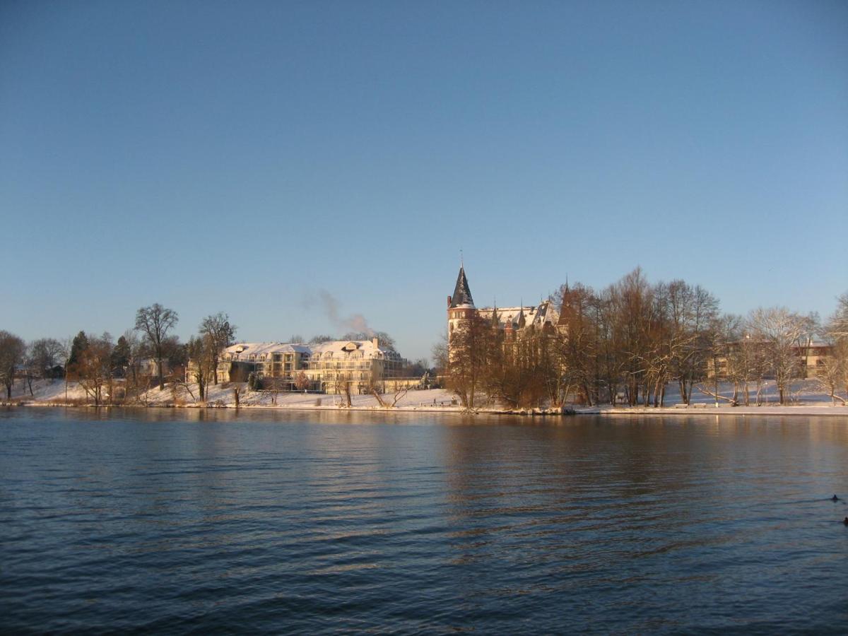 Seehotel Schloss Klink - Housity