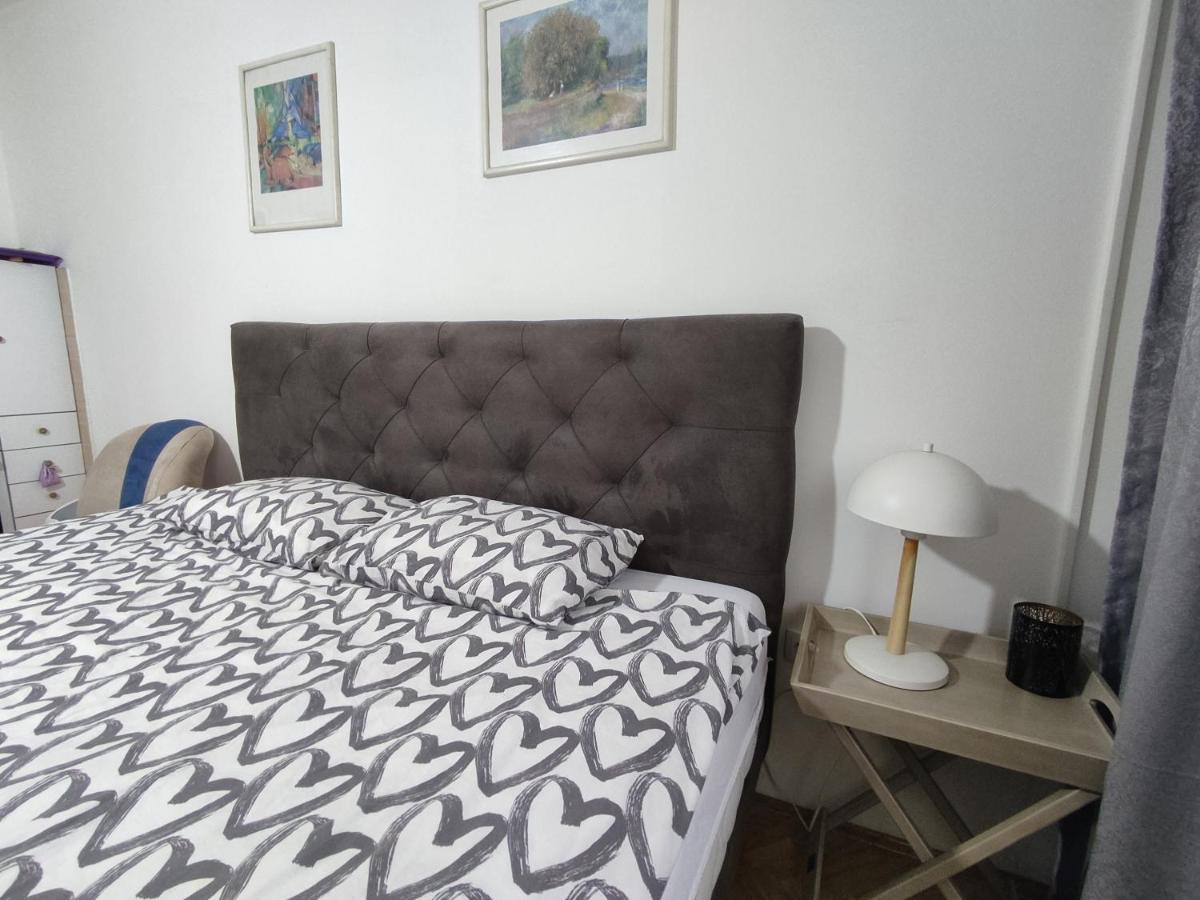Stan na dan Brcko MBRadic zgrada - Housity