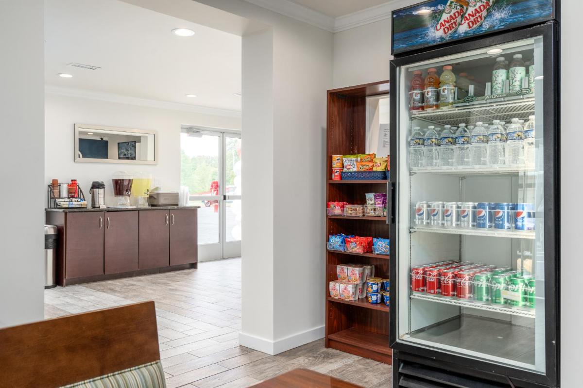 Crewe Boutique Inn - Housity