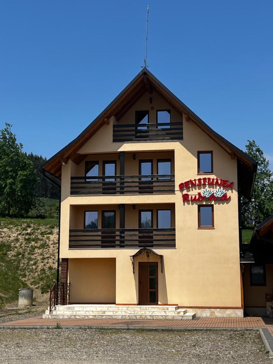 Rubinia - Housity