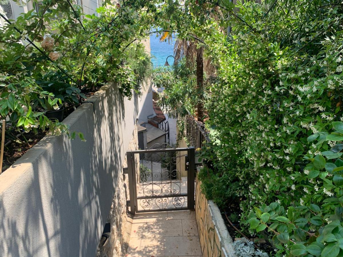 Suitetrails - ArtSpace Gallery House by Opatija's Slatina Beach