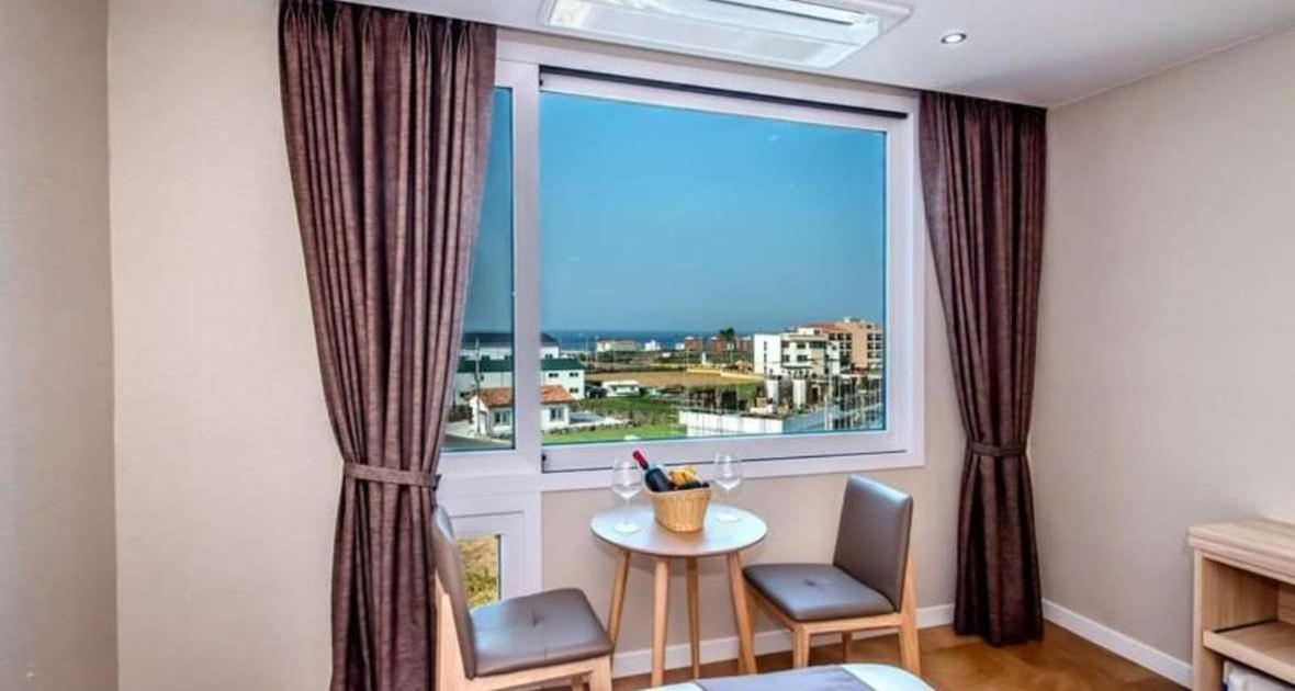 Jeju In Hotel - Housity