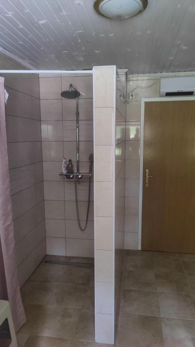 CELINKA rooms - Housity