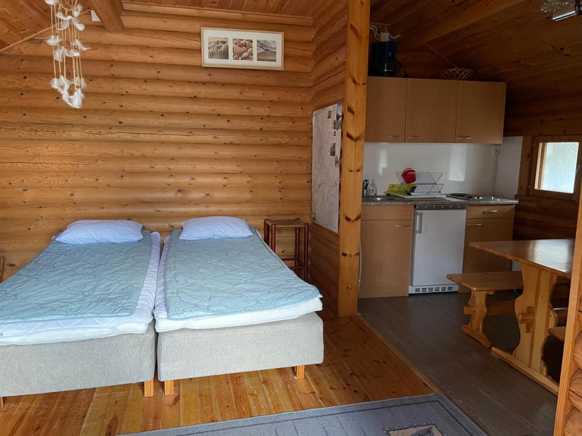 Kolmiloukon leirintäalue - Housity