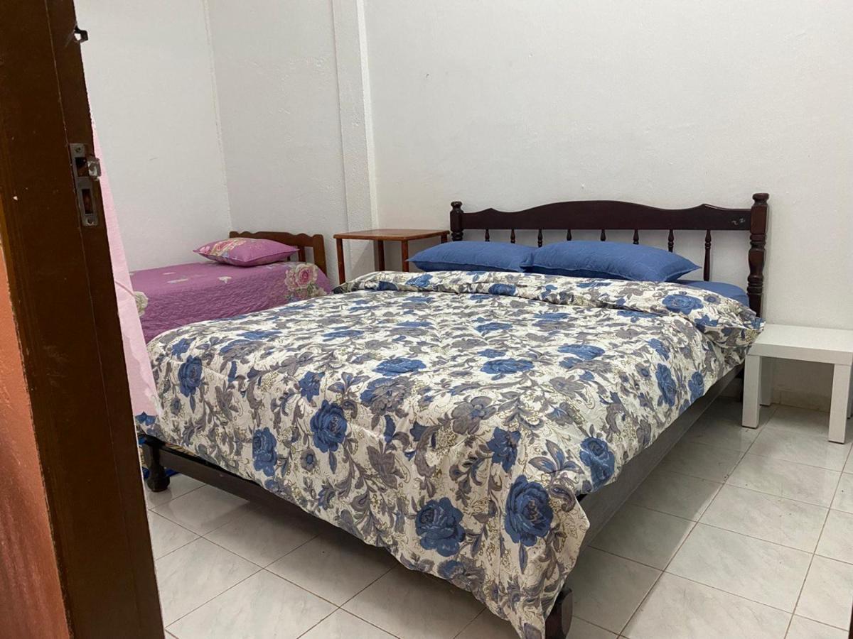 Homestay Taman Maktab Pengkalan Chepa - Housity