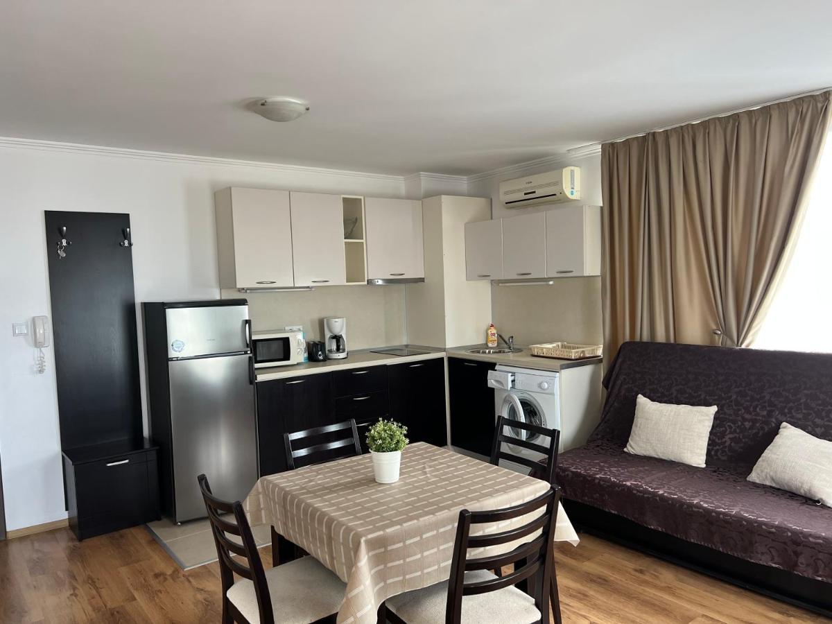 Suitetrails - Antorini Apartments