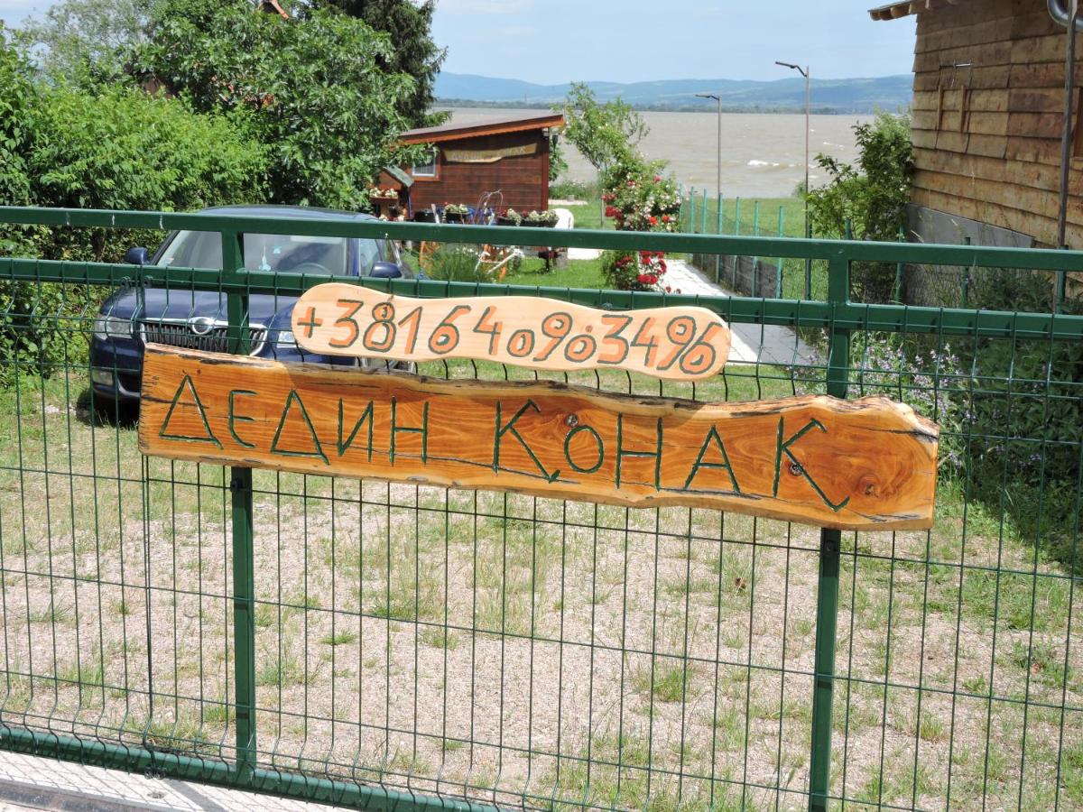 Dedin Konak - Housity