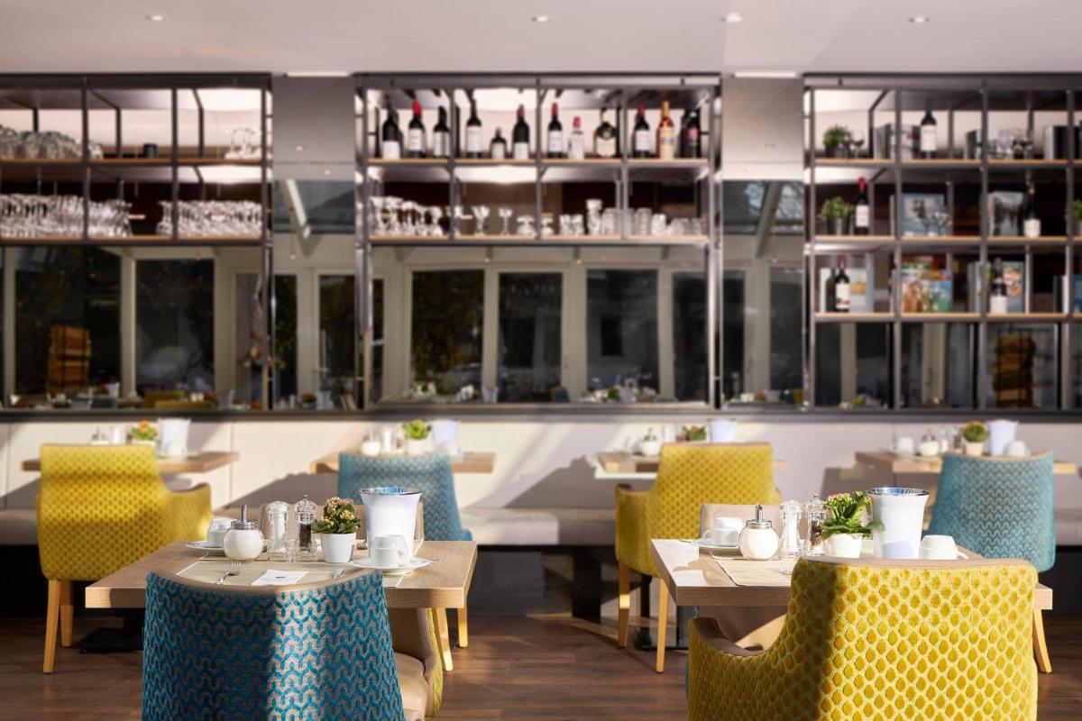 Getränke in der Unterkunft HYPERION Hotel Garmisch - Partenkirchen
