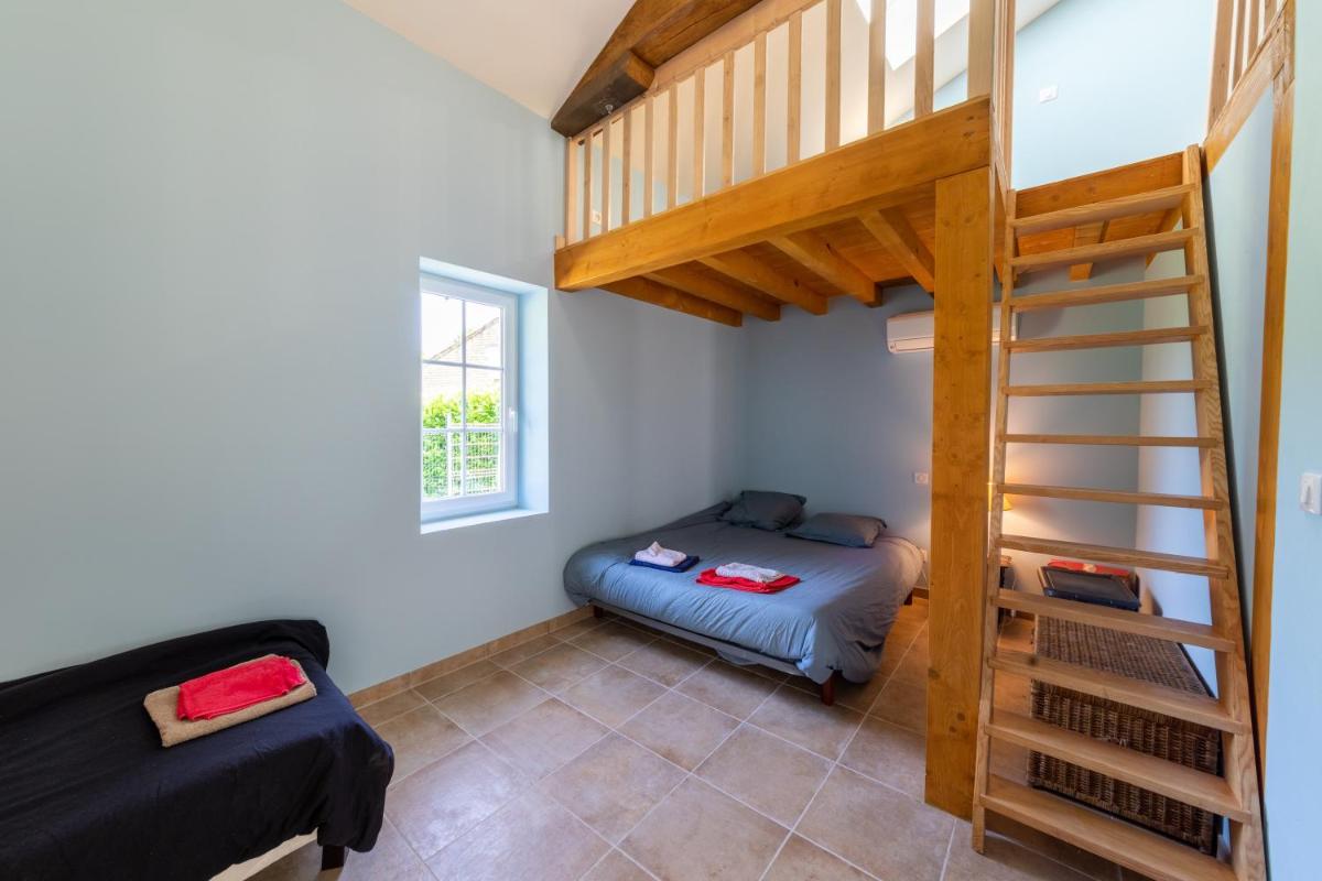 La maison dans la nature - Cadre exceptionnel au bord de cours deau - Housity