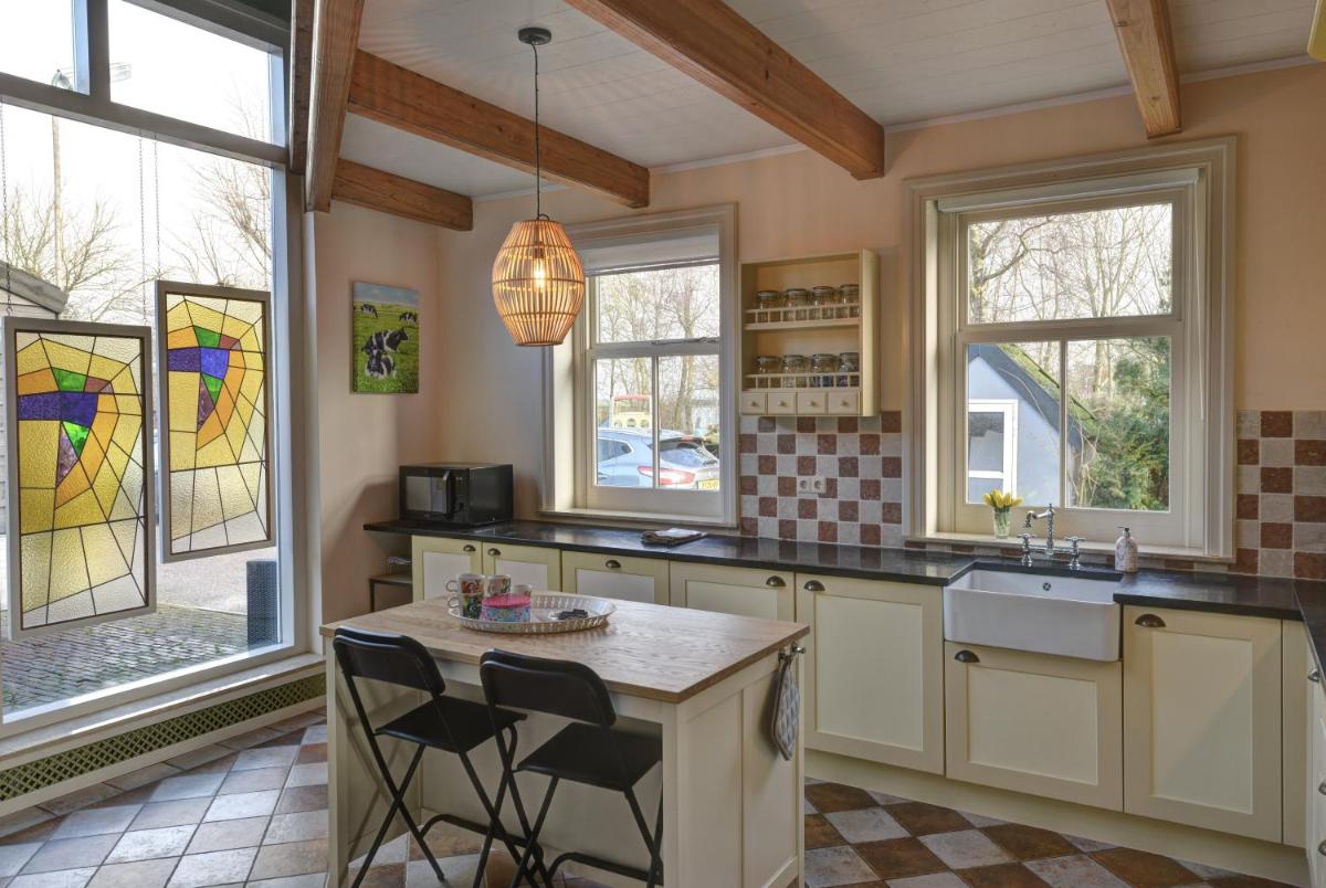 Vakantiehuis Overleek - Housity