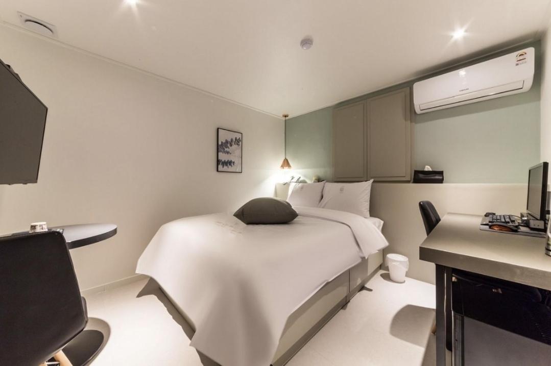 Hotel Yam - Paju Geumchon - Housity