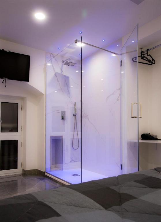 Suitetrails - Suite Napoli Sotterranea con Jacuzzi