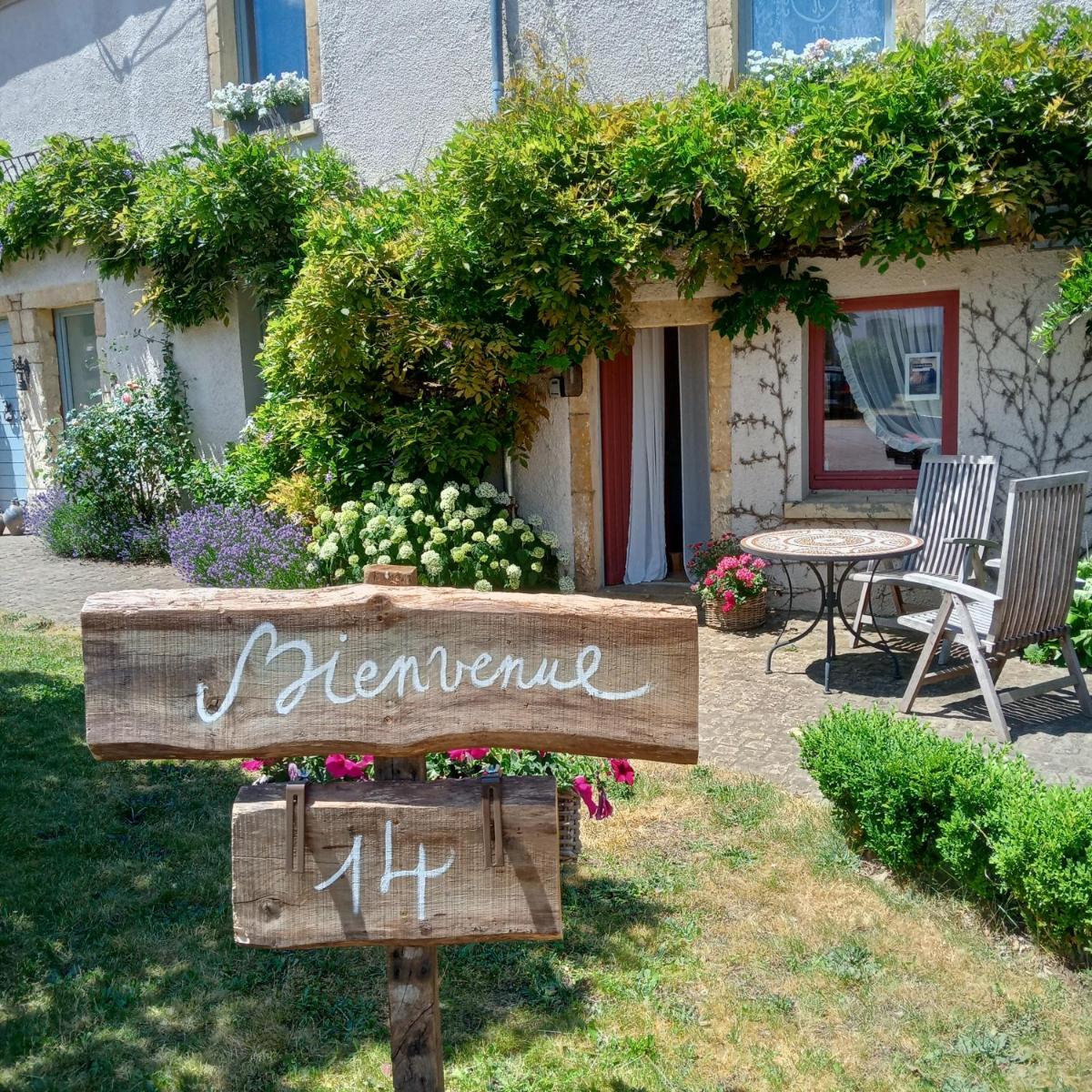 Suitetrails - LE LIT DE LA SEMOY Chassepierre
