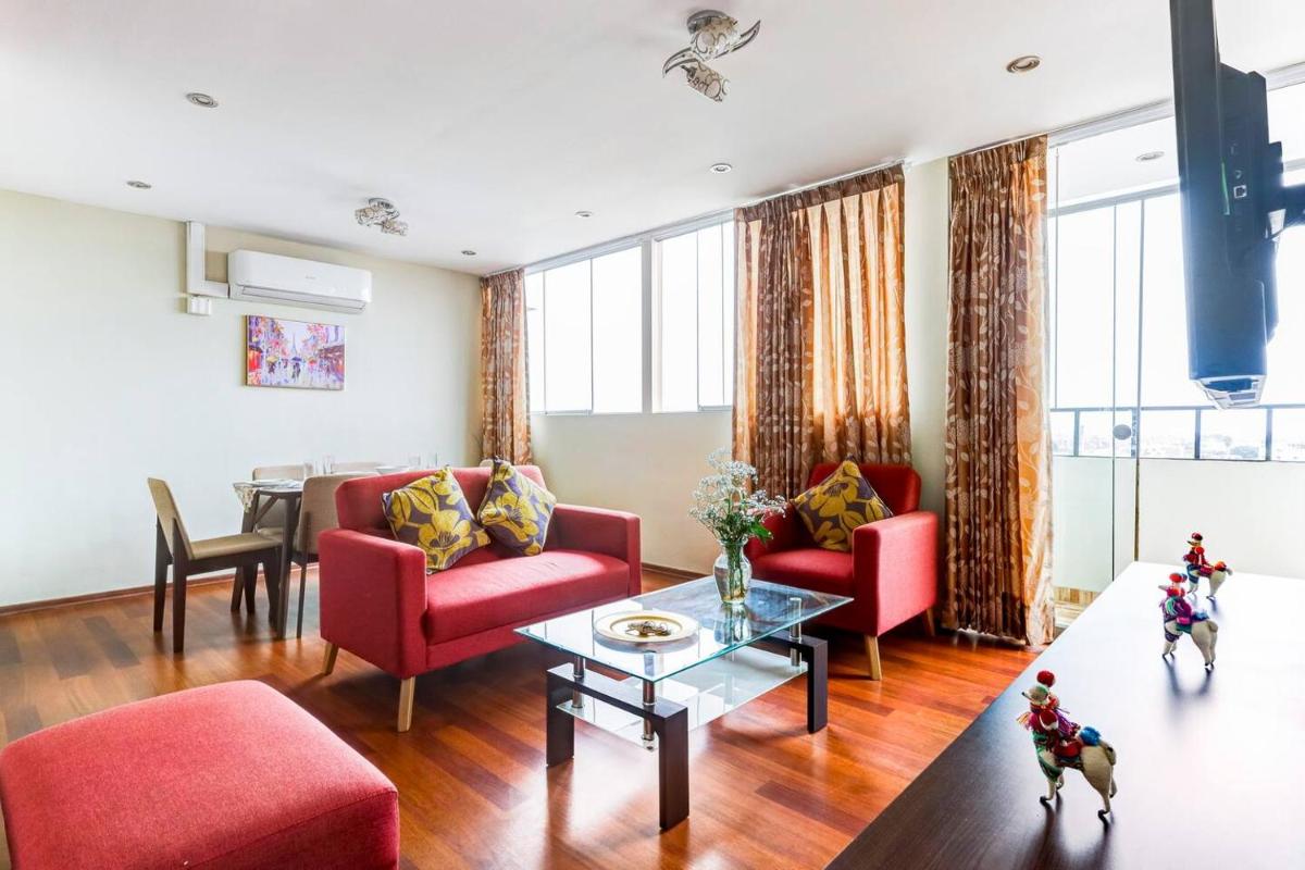 Apartamentos Estela en Alameda colonial - 5km Aeropuerto Jorge Chávez - Housity