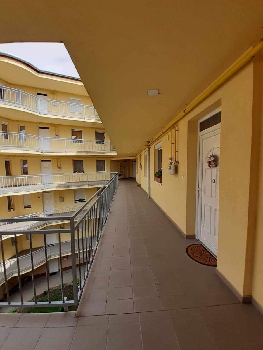 Krisztina Apartman Duna Garden - Housity