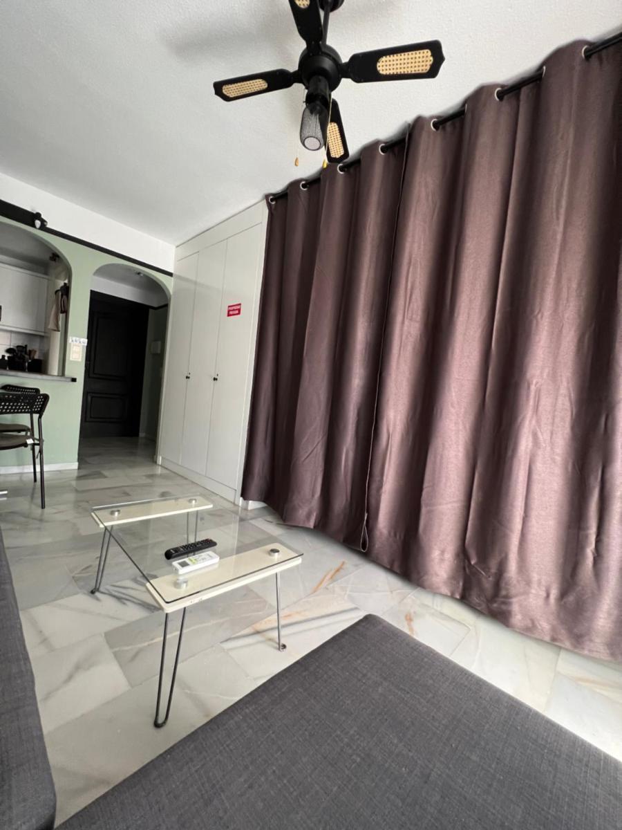 LOVELY APARTMENT FOR 2 TO 4 PEOPLE---APARTAMENTO DE DOS a CUATRO PERSONAS - Housity