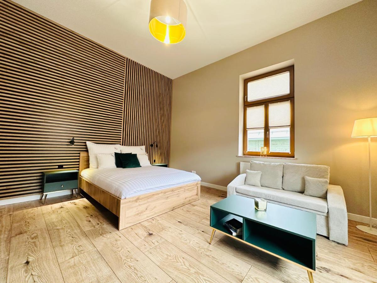 Apartamenty Kamienica Gwiazda - Centrum miasta, parking gratis - Housity