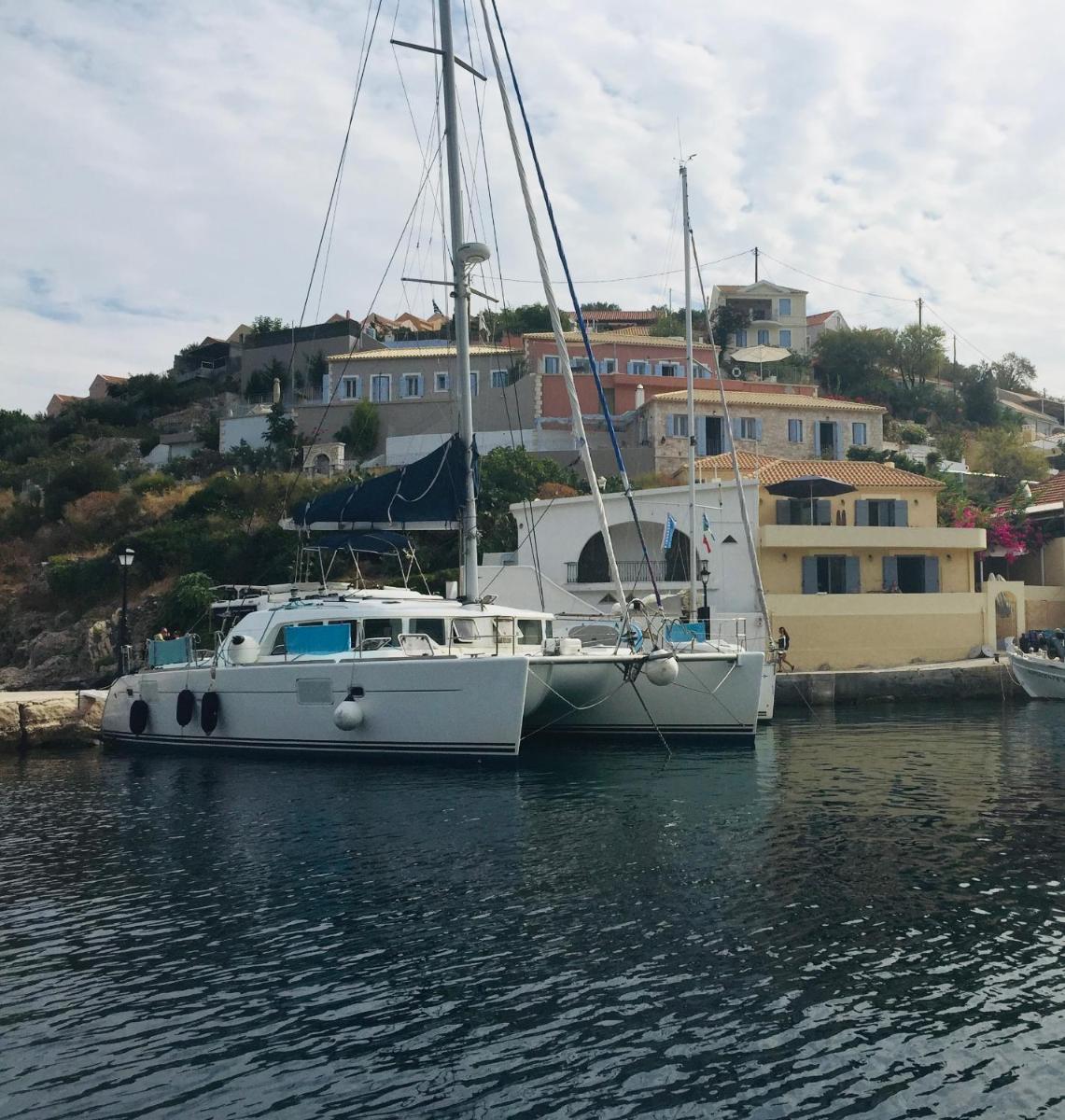 The Cove Assos - Housity