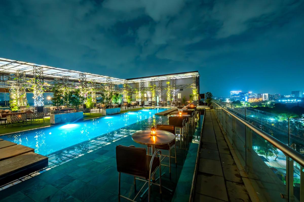 O Hotel Pune - Housity