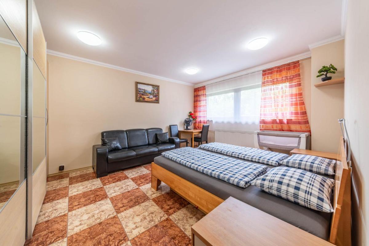 Apartmán blizko centra Prahy - Housity
