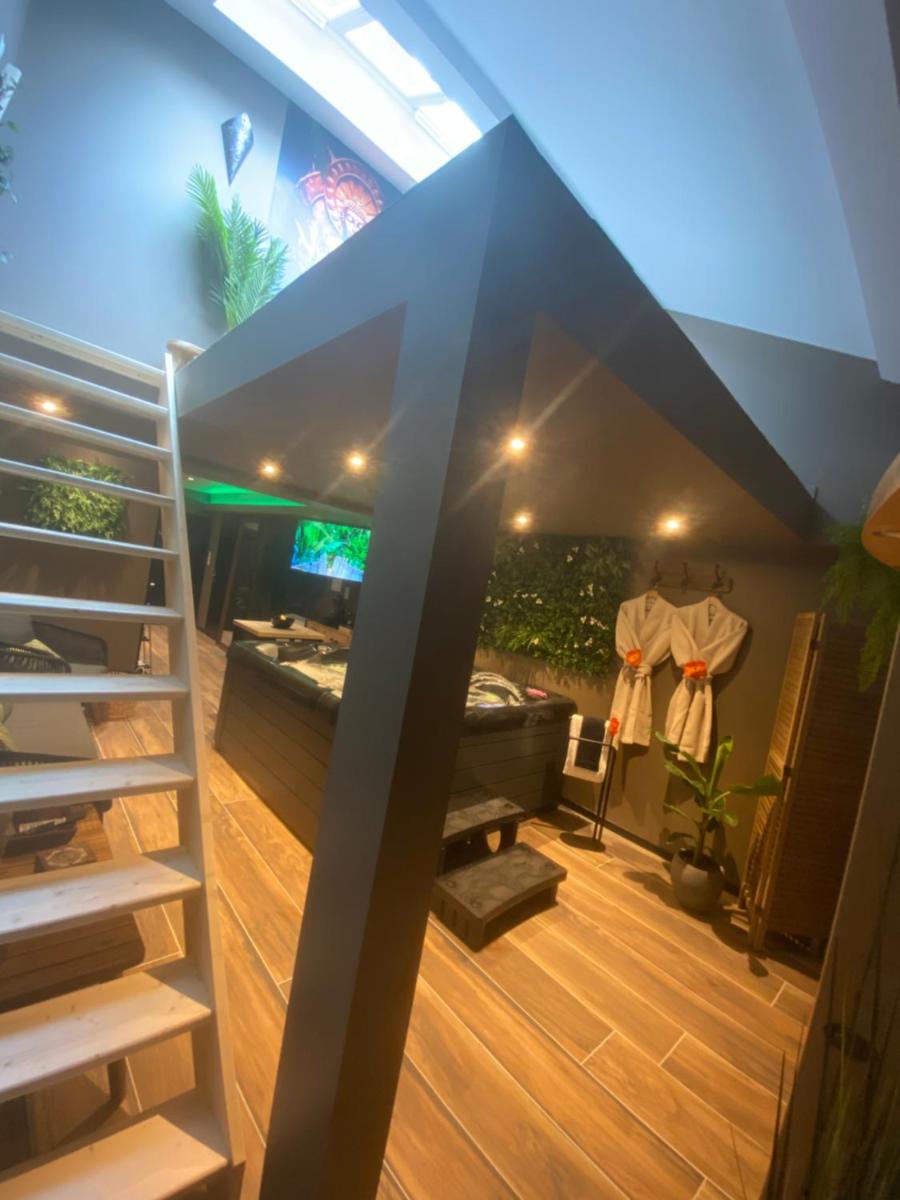 A la Belle Étoile, le spa détente céleste - Housity