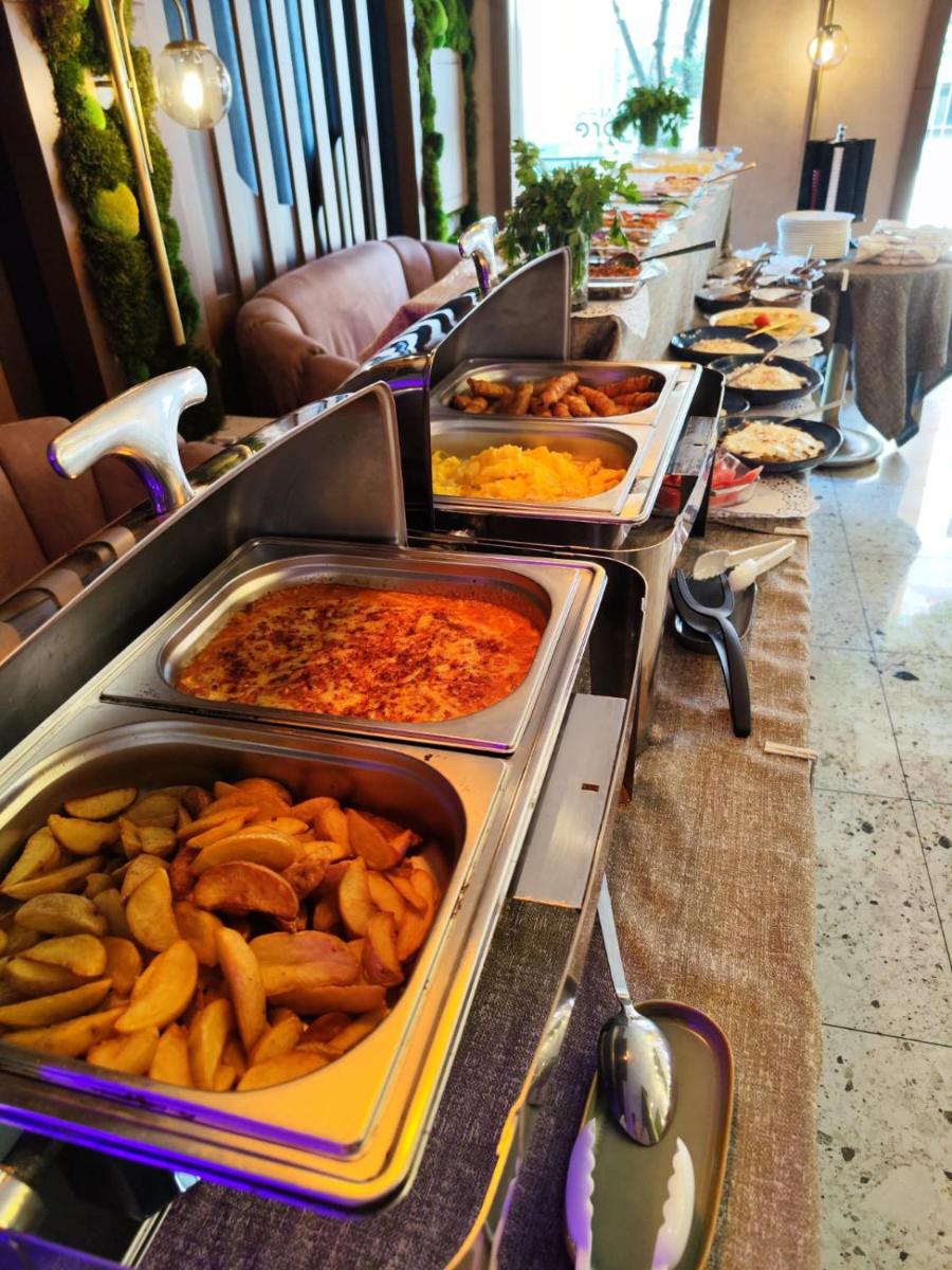 Suitetrails - Gloria Suite Hotel