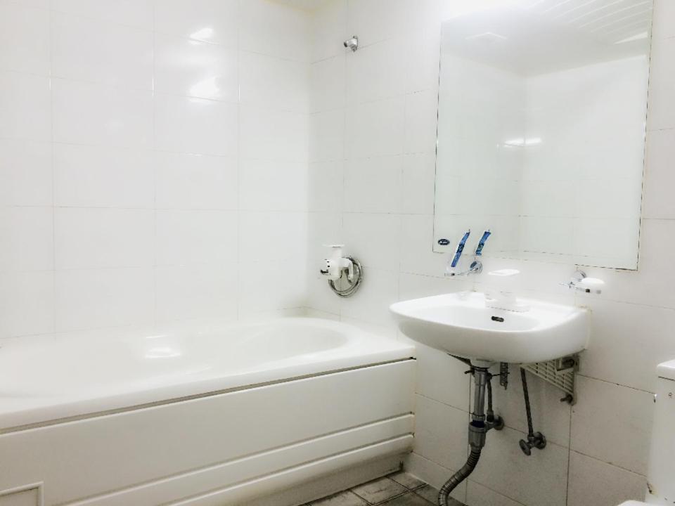 City Park Hotel - Housity