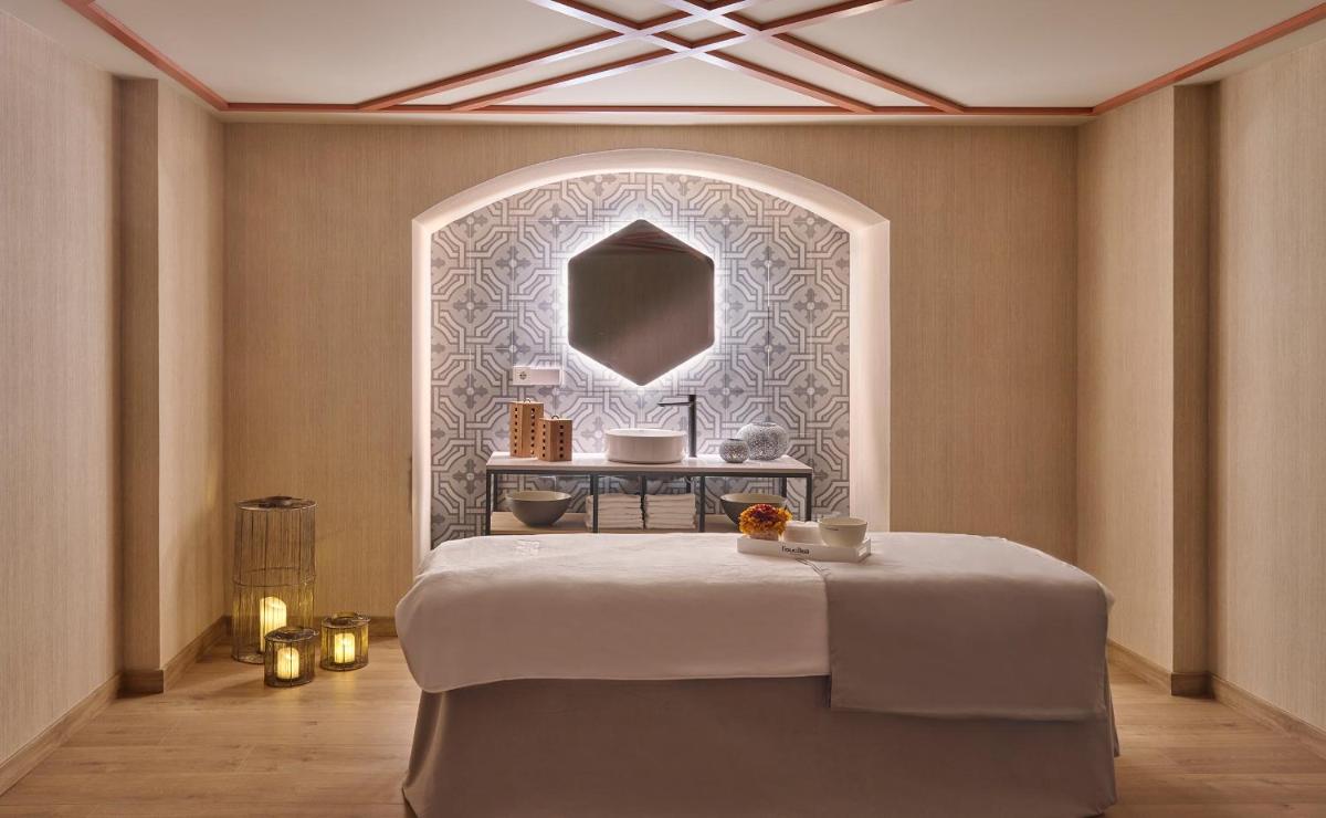 Cama o camas de una habitación en Grand Hyatt La Manga Club Golf & Spa