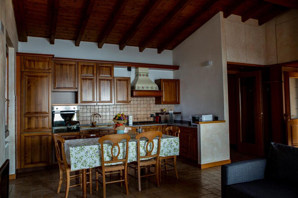 Elegante villa sul Lago d'Iseo - Predore - Housity