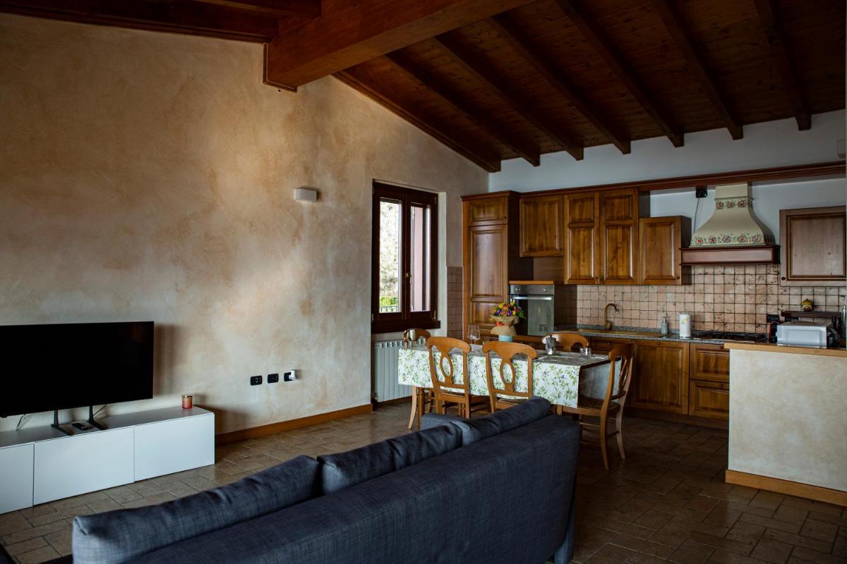 Elegante villa sul Lago d'Iseo - Predore - Housity