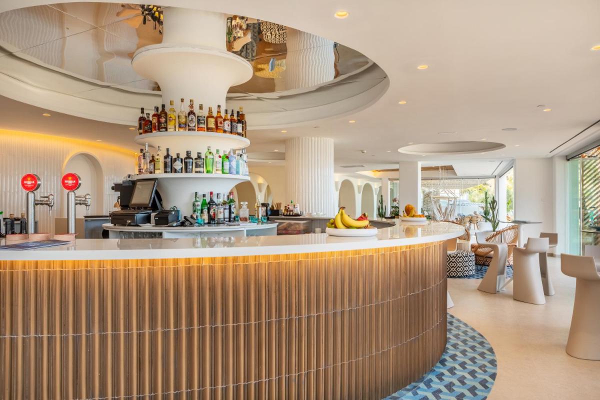 Bebidas en El Somni Ibiza Dream Hotel by Grupotel
