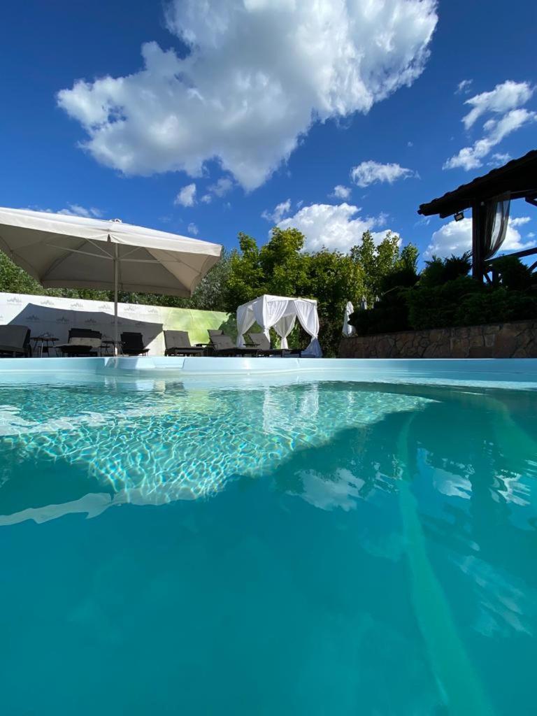 Grigliata Motel and Pool - Housity