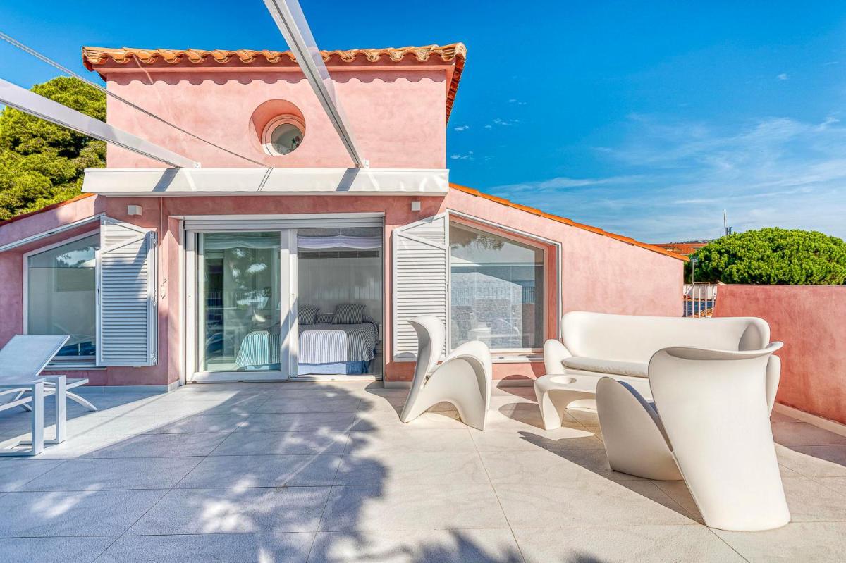 Zona de estar de The Pink Elephant Hotel