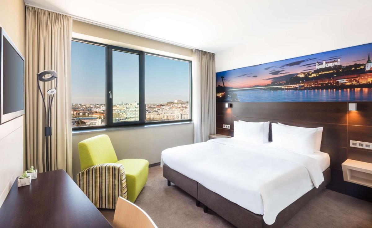 Lindner Hotel Bratislava, part of JdV by Hyatt - Housity