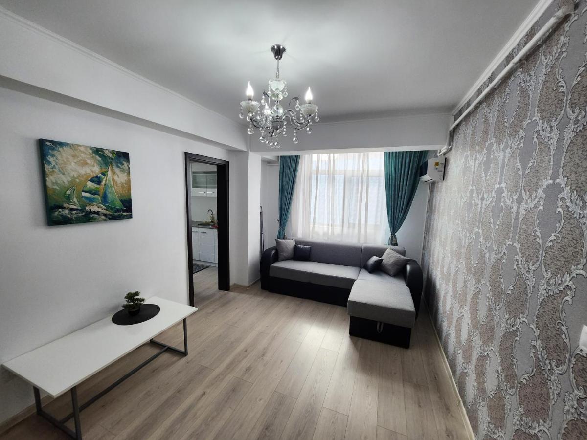Luxe Hideaway Apartments - Housity