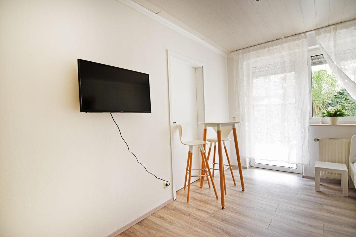 cozy worker apartments Niederkassel - Housity