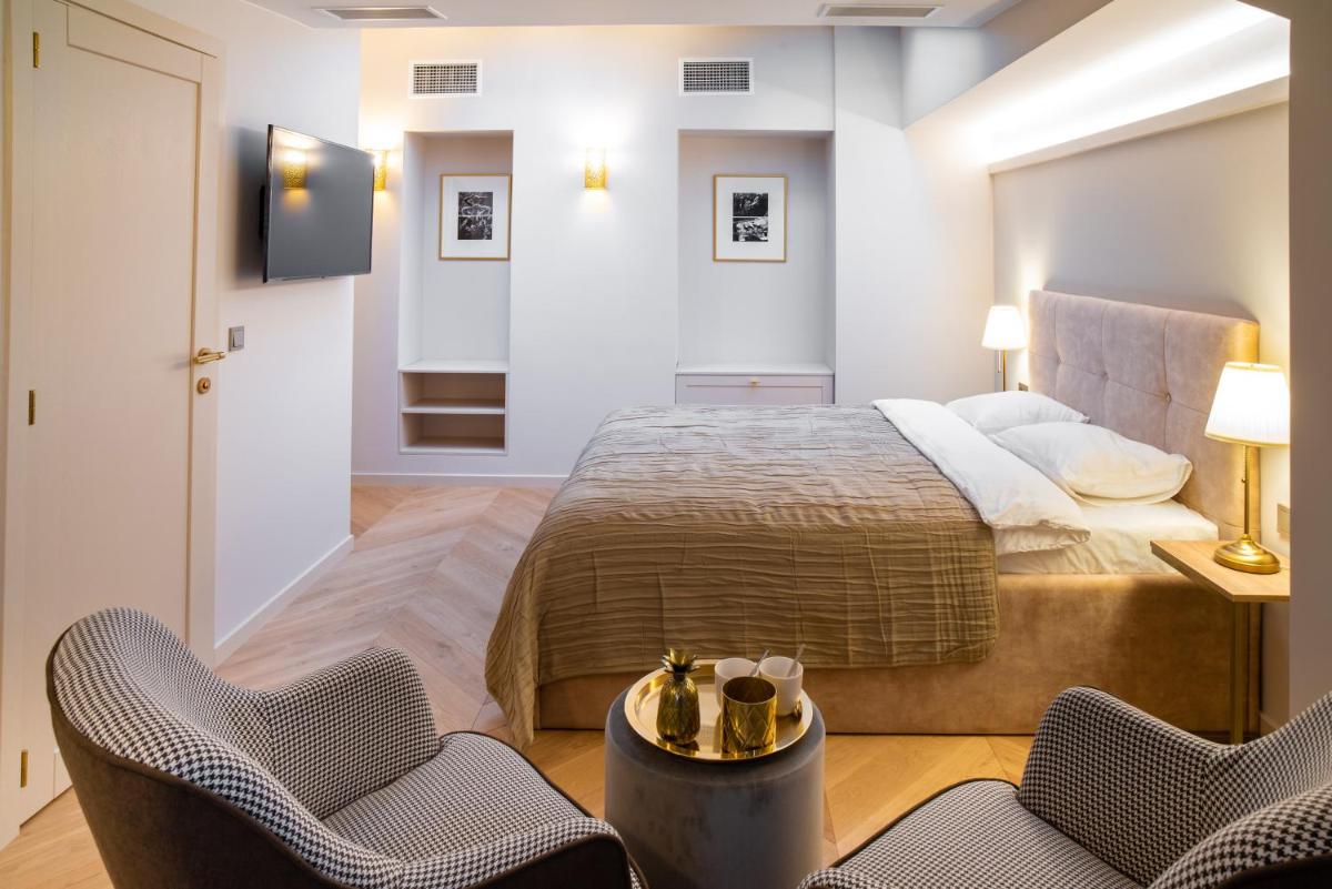 COME2rest - Subaciaus 5 - Housity