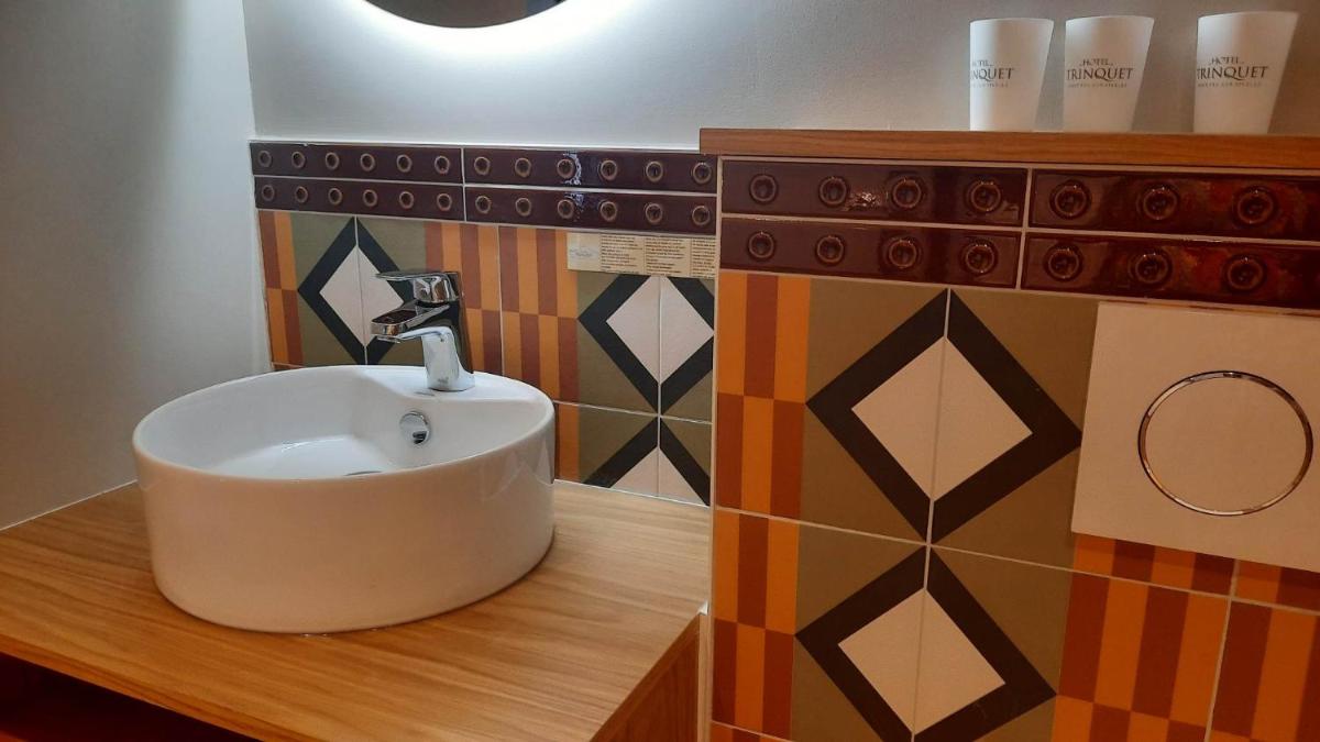 Salle de bains dans l'établissement Hotel Trinquet
