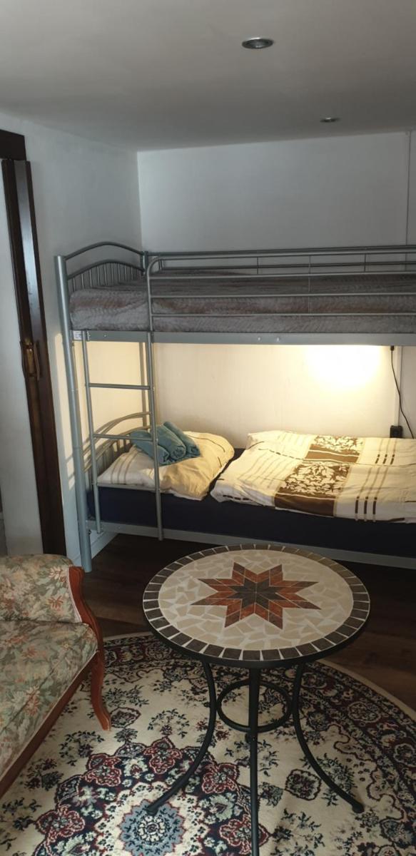 Bungalow Hugo - Housity