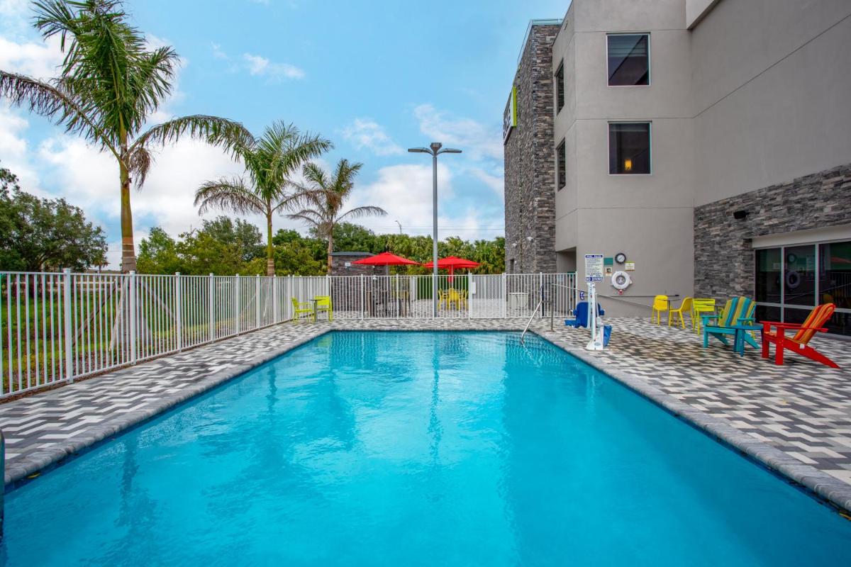Home2 Suites By Hilton Vero Beach I-95 - Housity