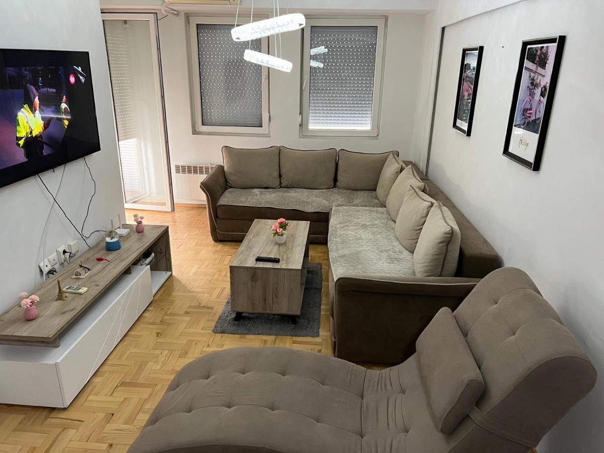 Marsovacha apartment - Housity