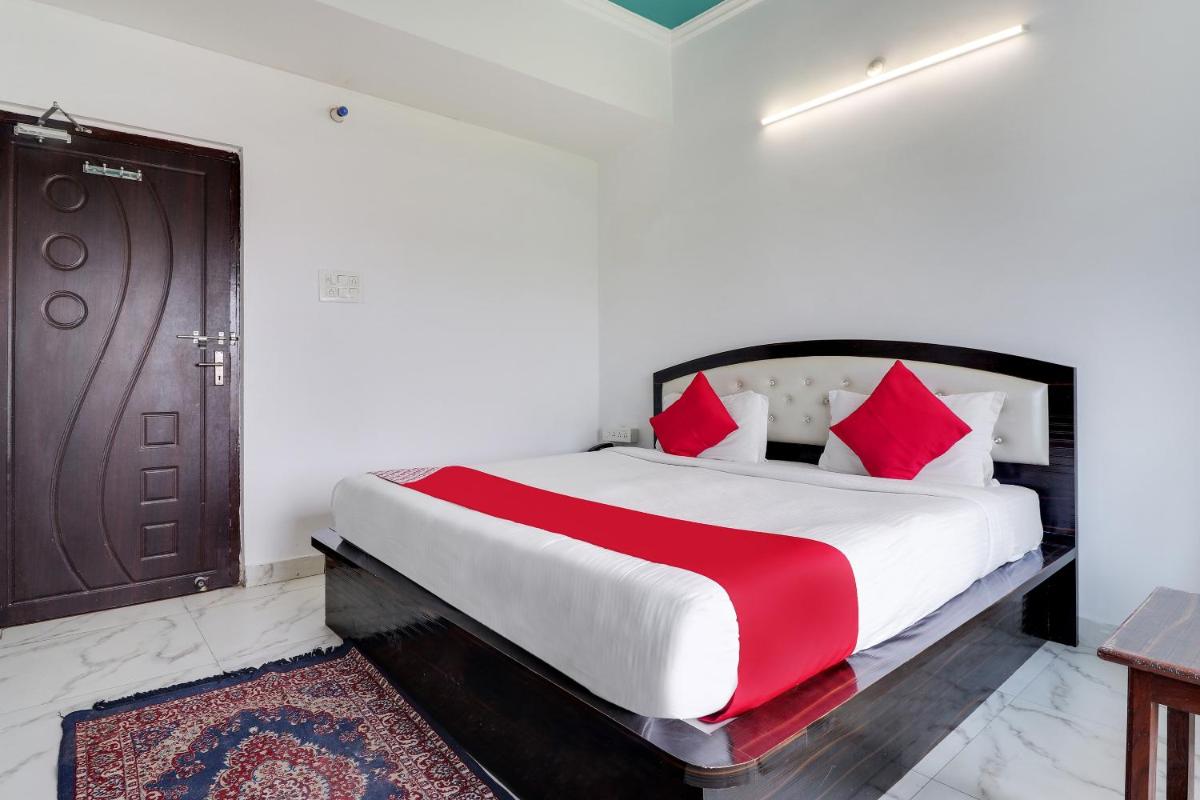 Collection O 45417 Batohi Resort - Housity