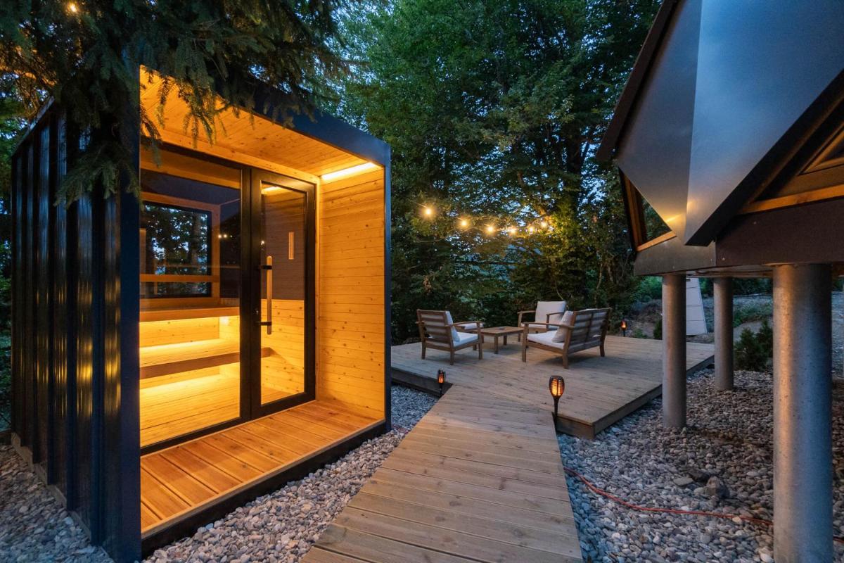 Armadillo Houses - Housity