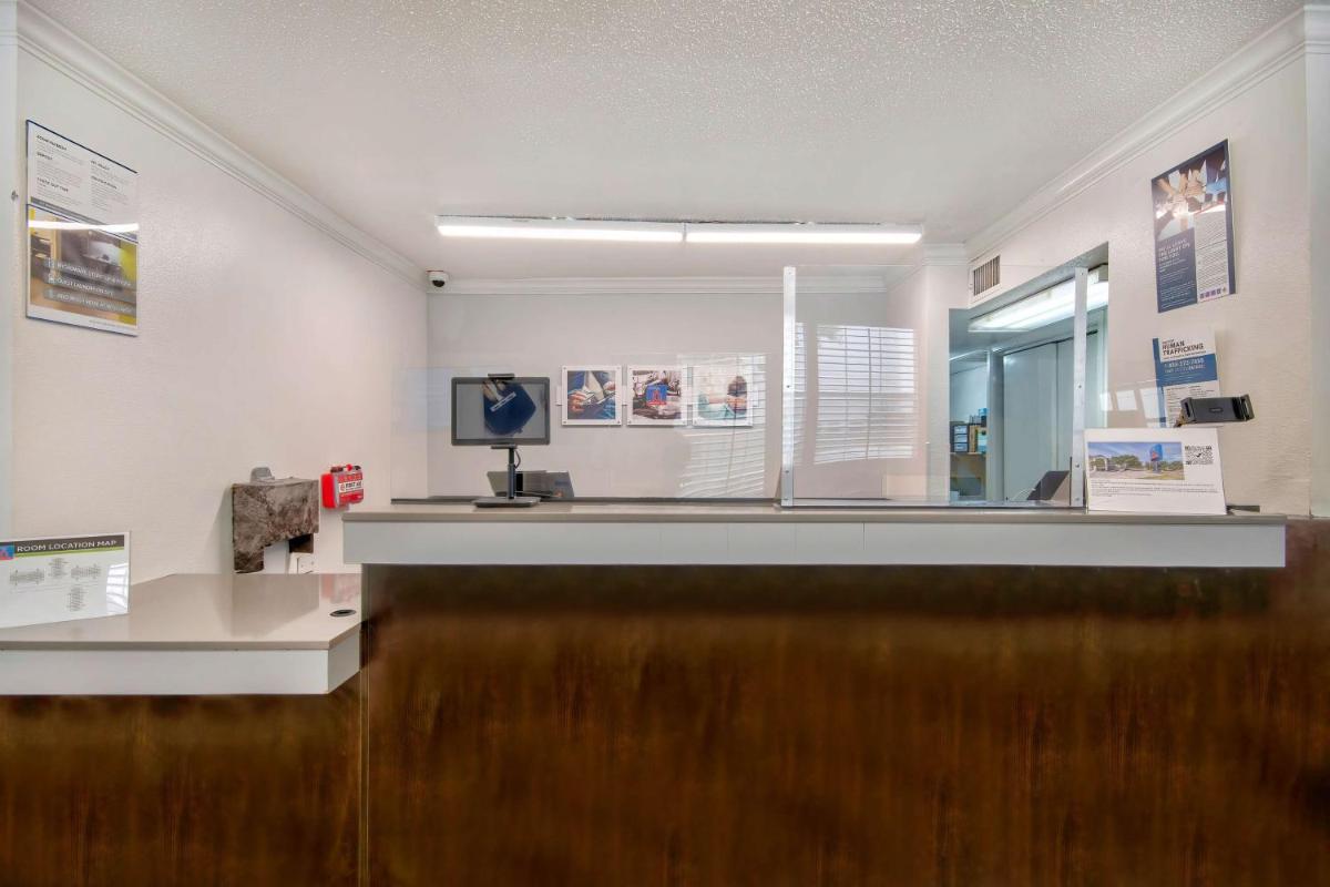 Studio 6-San Antonio, TX - Medical Center - Housity