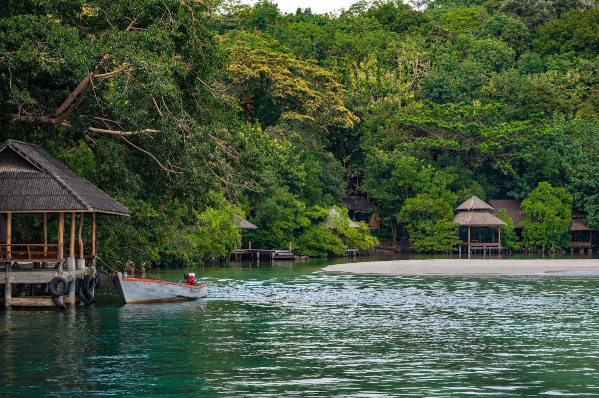Captain Hook Resort @Koh Kood - Housity