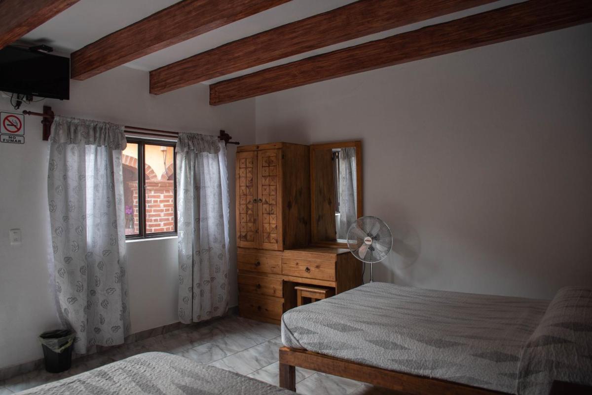 Hotel El Patio - Housity