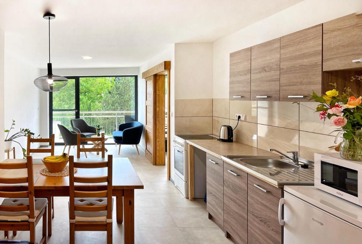 JUNÁK ubytování v soukromí - Housity