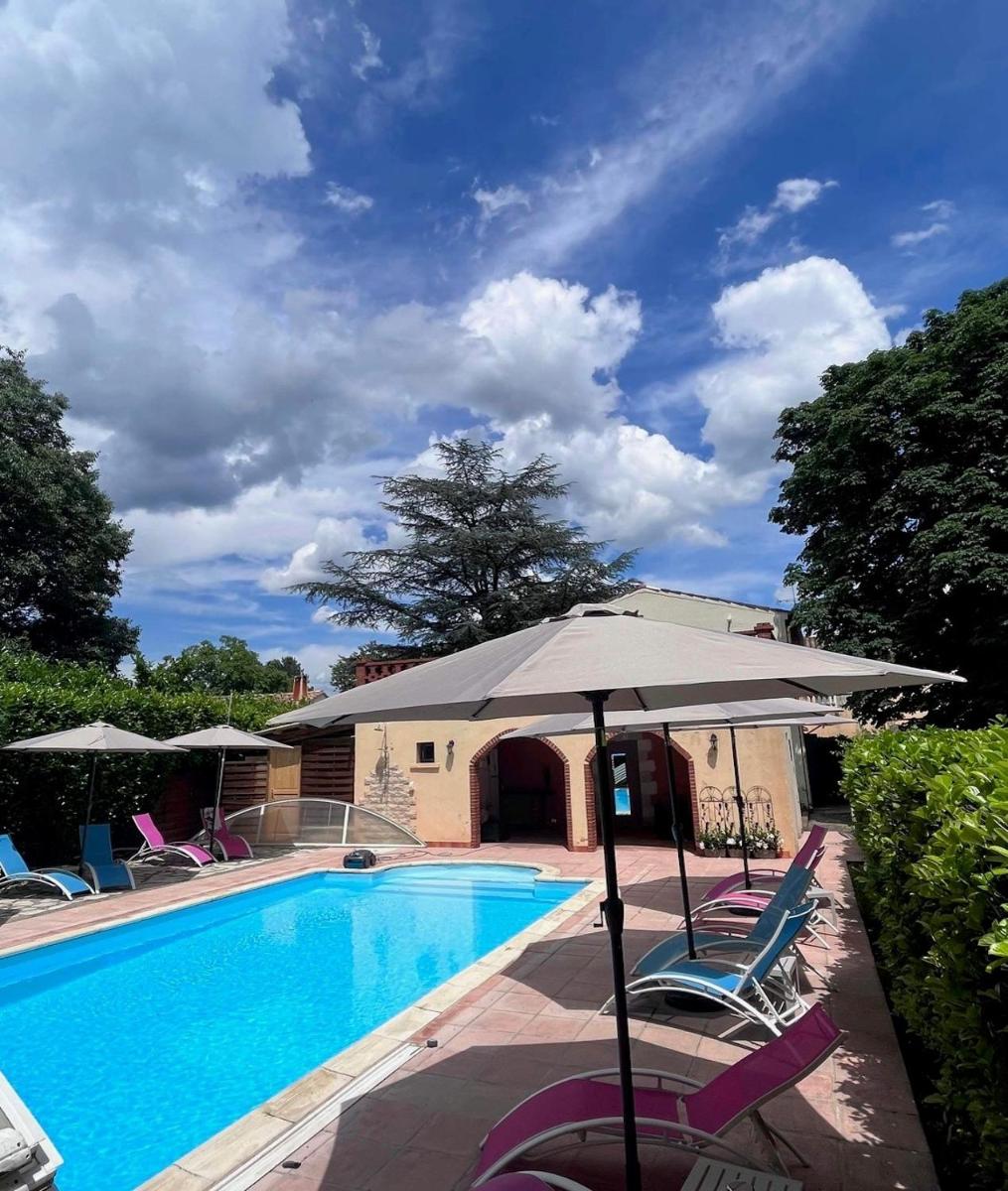 Logis Hotel Restaurant Le Domaine de la Régalière - Housity