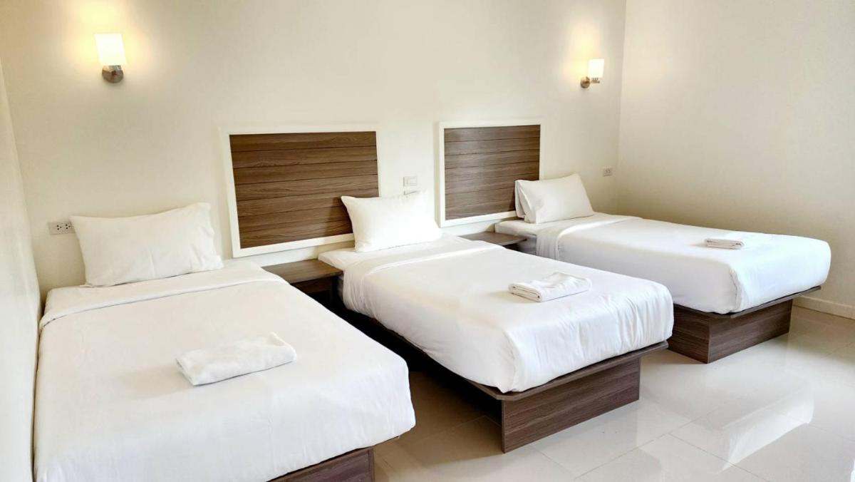 ONE Chumphon Hotel - Housity