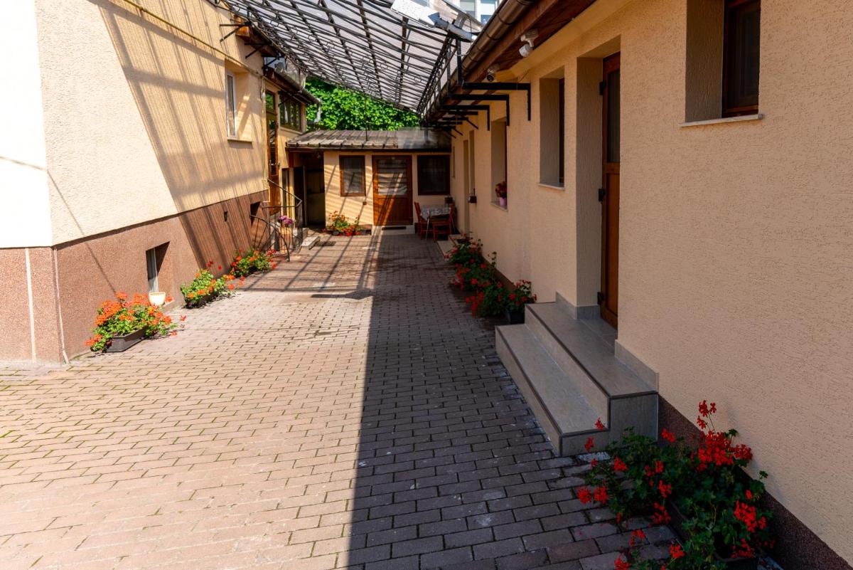 La Bebe 2 Beds - Housity